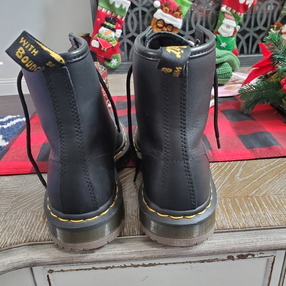 Dr.Martens airwair boots - Picture 4 of 5